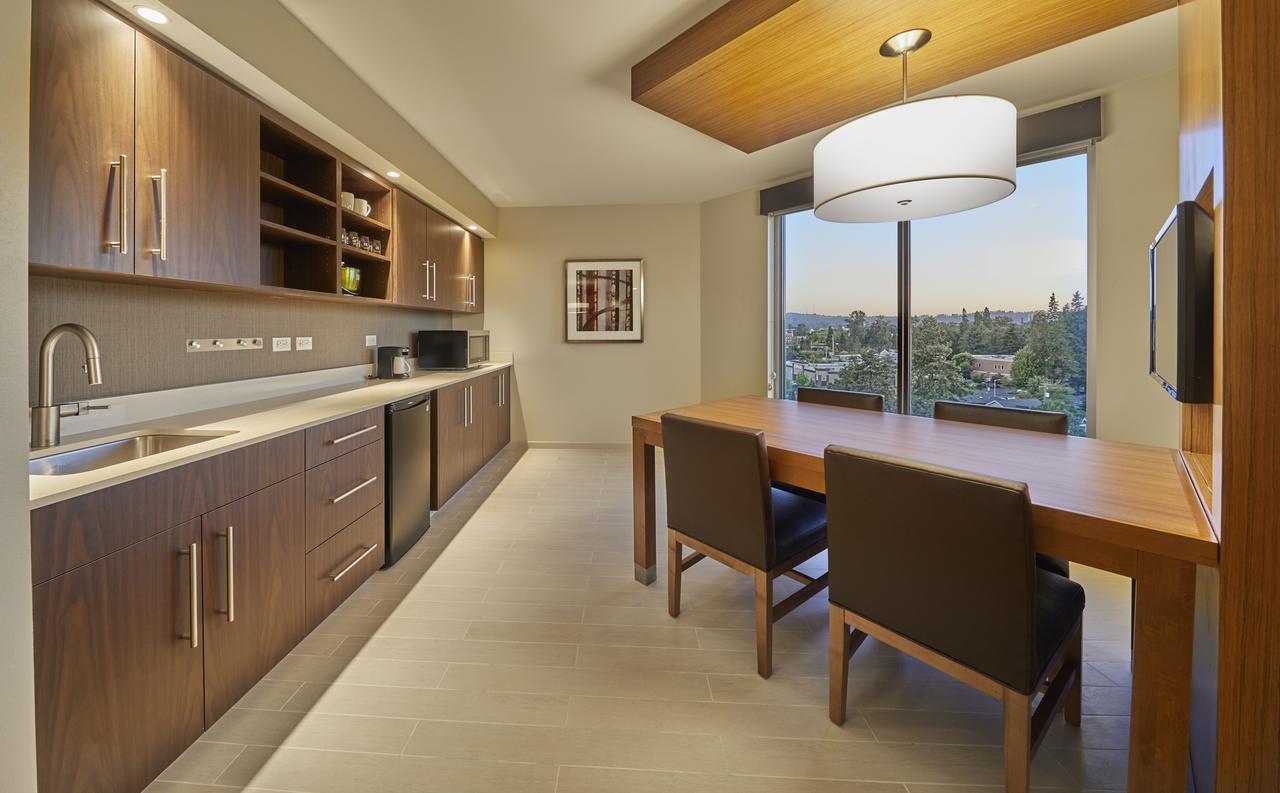Hyatt Place Eugene/Oakway Center Экстерьер фото